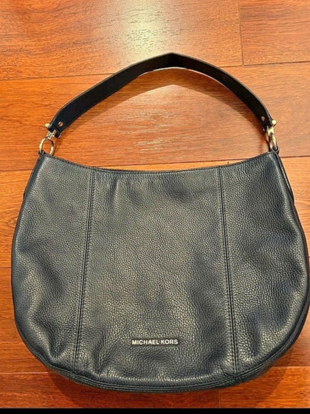 Michael Kors Hobo Bag